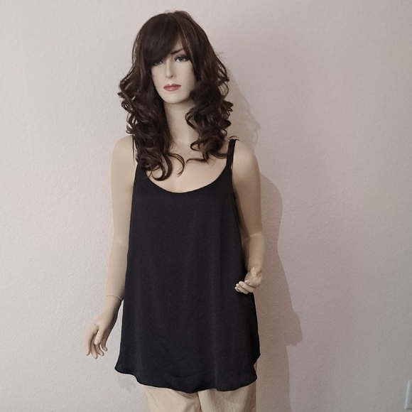 Black Sleeveless Camisole with Strappy Back - Picture 16 of 16